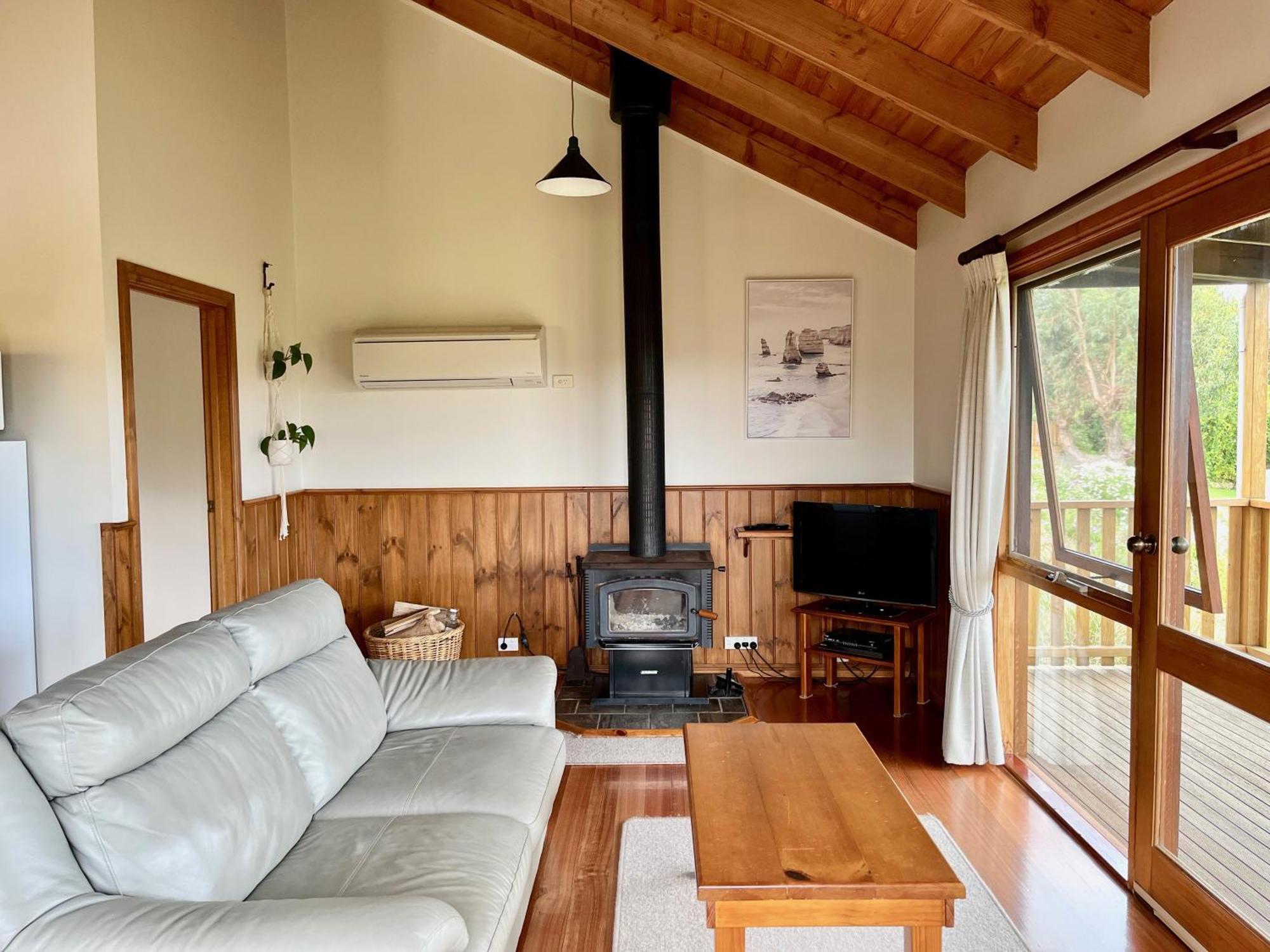 Daysy Hill Country Cottages Port Campbell Exterior photo